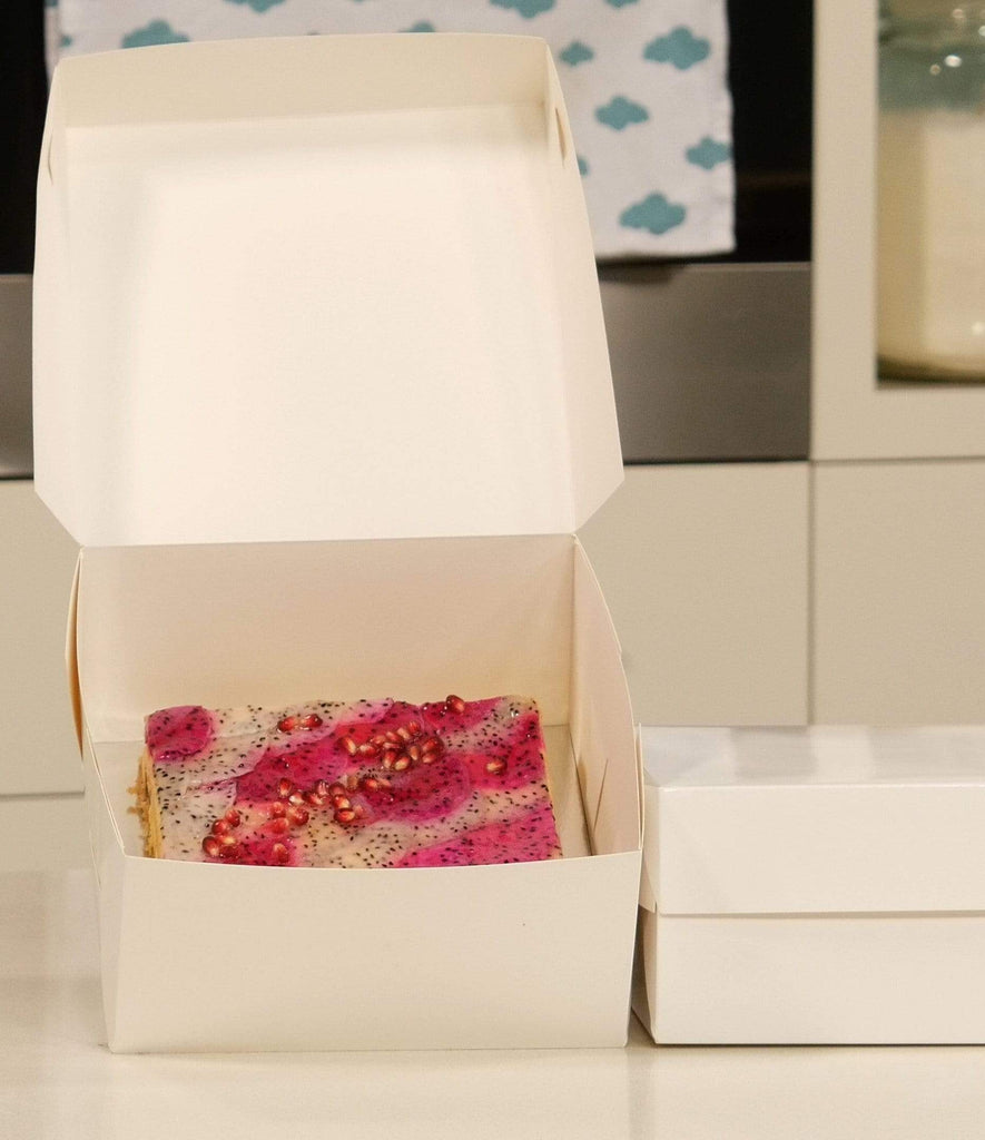 BOXXD™ CakeBoxes 8” x 8” x 4” Low Height Cake Dessert Box with Top Cover - Gloss White